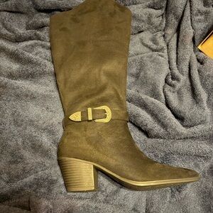 Black Suede Knee-High Boots